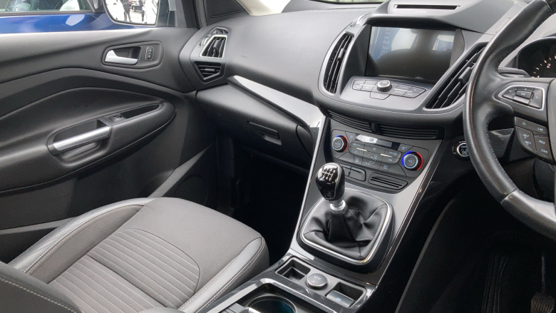 Ford Kuga 2.0 TDCi Titanium 5dr 2WD Diesel Estate